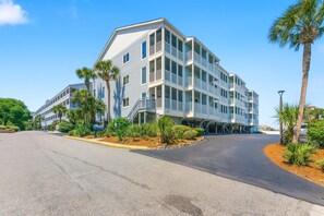Exterior - Pelicans Landing 213 3 BR Beach/Pool (Myrtle Beach)