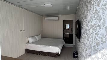 Comfort Double Room | Desk, laptop workspace, free WiFi