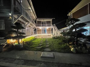 Unclassified image, 2 of 22, button - Overseas Ryukyu studies Homestay (Liuqiu)