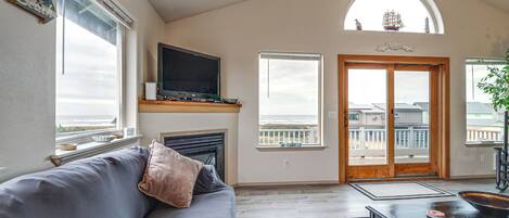 House (3 Bedrooms) | Front of property