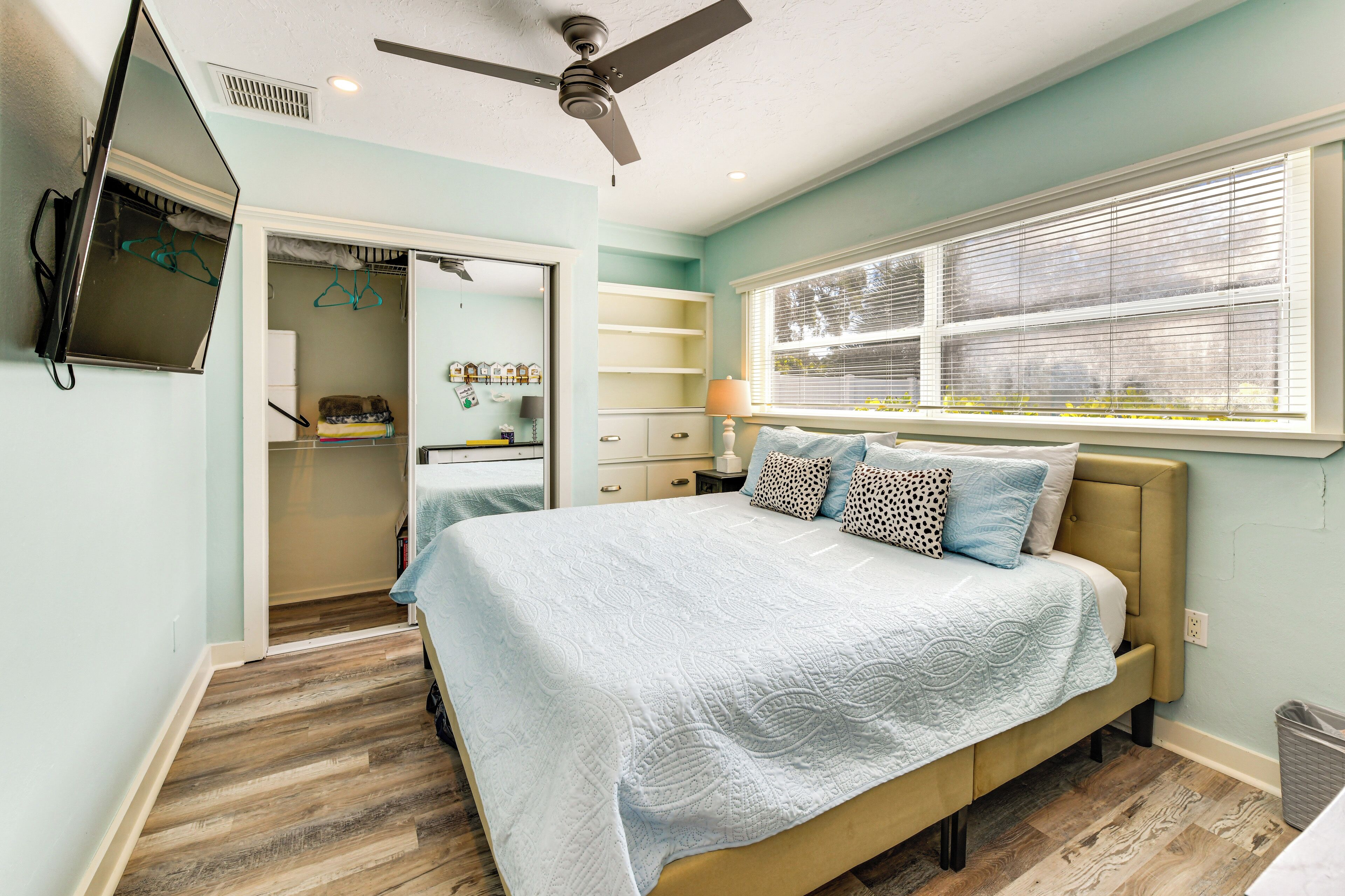 Cottage (2 Bedrooms) | Interior
