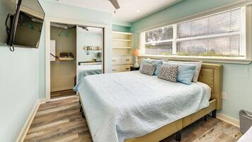 Cottage (2 Bedrooms) | Interior