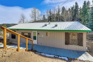 House (2 Bedrooms) | Interior - Steps to Lake Isabel & Trails! Mtn-view Hideaway (Rye)