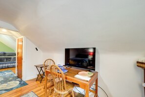 Apartment (1 Bedroom) | Interior - 3 Mi to UD & Kettering Health! Suburban Stay (Dayton)