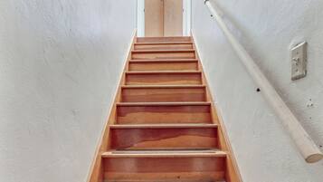 Apartment (1 Bedroom) | Bahagian dalam