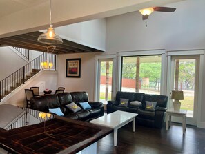 Interior - Spacious Canyon Lake Home with Lake View 4 Bedrooms Perfect for Family & Friends (Canyon Lake)