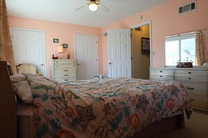 3 chambres, Wi-Fi, draps fournis