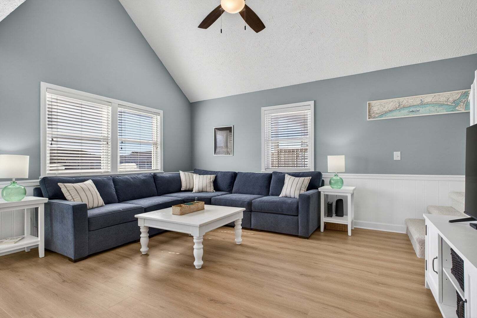 獨棟房屋, 3 間臥室 | 起居區 | 智慧型電視