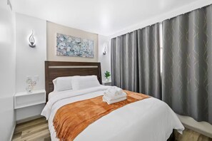 2 bedrooms, iron/ironing board, WiFi - 2-bedroom apartment in lovely Honolulu with AC for your stay (Honolulu)