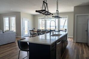 Private kitchen - Lake Michigan Vacation Rental in Manistee - Private Beach, Hot Tub, Sleeps 14+ (Manistee)