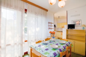 Villa, 2 Bedrooms, Patio, Garden View | Dining room - Independent Villa With Large Fenced Garden (San Michele al Tagliamento)