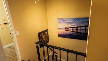 House, 2 Bedrooms, Accessible | Living room