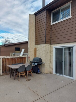 Maison, 2 chambres, accessible aux personnes à mobilité réduite | Restauration en plein air