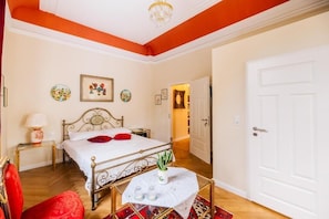 Unclassified image, 4 of 23, button - Nove Verde (Bremen)