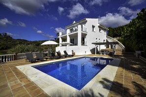 Villa | Exterior - Tranquil Sea View Villa for 8 (Marbella)