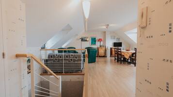 Apartment | Living room