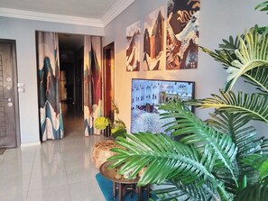 Apartment, 2 Bedrooms, Smoking, Balcony | Interior