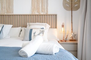 Apartment - Modern 3-pax Apartment With Solarium (Casares)