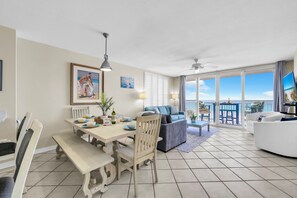 Dining - 🏖️Island Princess 400 - Paradise On The Beach | Gulf Front | Pool🏖️ (Fort Walton Beach)