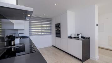 Apartamento | Cocina privada | Trona infantil