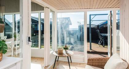 6 Person Holiday Home in Ronde