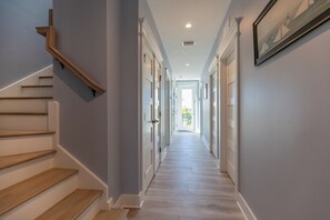 Interior - Dolphins Delight: Full Tampa Bay Views (Anna Maria)