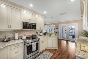 Fridge, microwave, oven, stovetop - Waterfront Home | Pool, Hot Tub, Kayak, & Billiards (Marco Island)