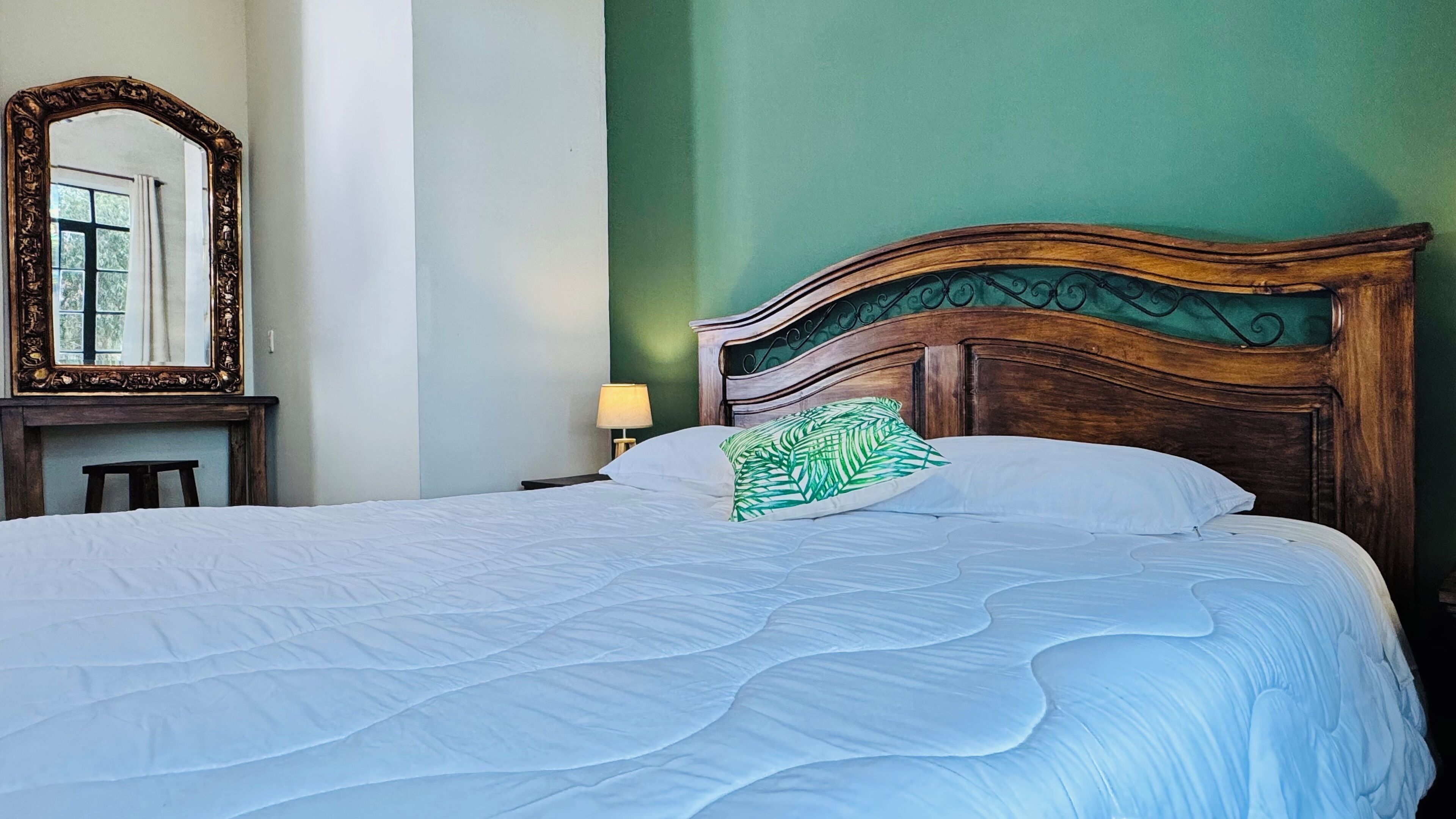 Deluxe Room | Free WiFi