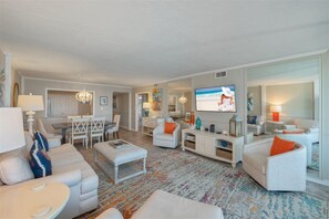 TV - Completely Remodeled + Gulf View ST 3042 (Destin)
