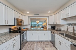 Fridge, microwave, oven, stovetop - Completely Remodeled + Gulf View ST 3042 (Destin)