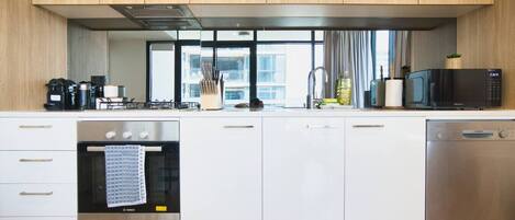 Fridge, microwave, oven, stovetop