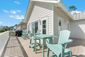 Terrace/patio - Book your family get away for spring now! (Port St Joe)