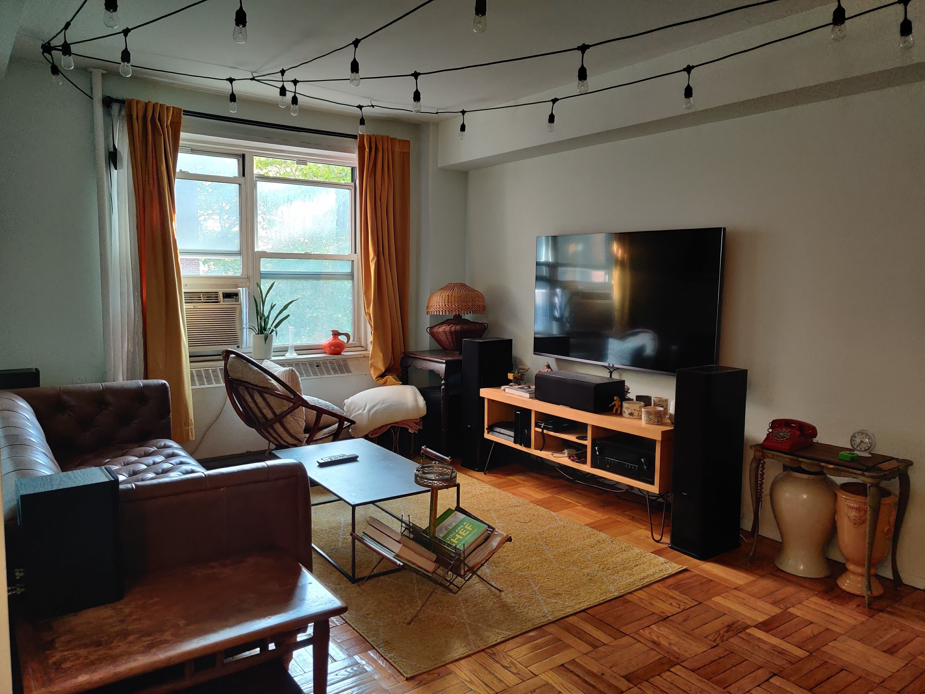 A Cozy Harlem Home. - The Bronx, NY