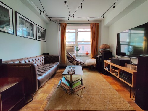 A Cozy Harlem Home.