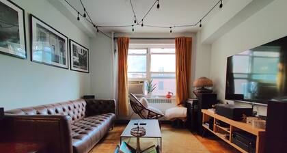 A Cozy Harlem Home.