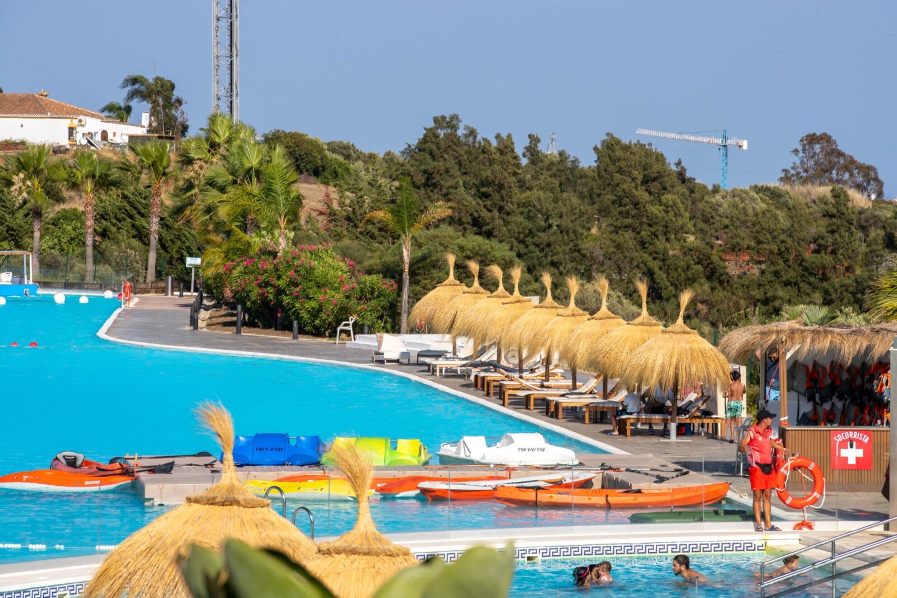 Apartment | Pool | Outdoor pool