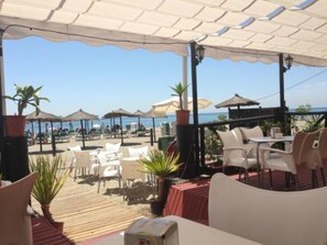 Apartamento | Opções para refeição ao ar livre