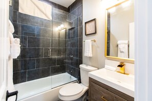 Hair dryer, soap - Modern King Suite Near Downtown SD (San Diego)