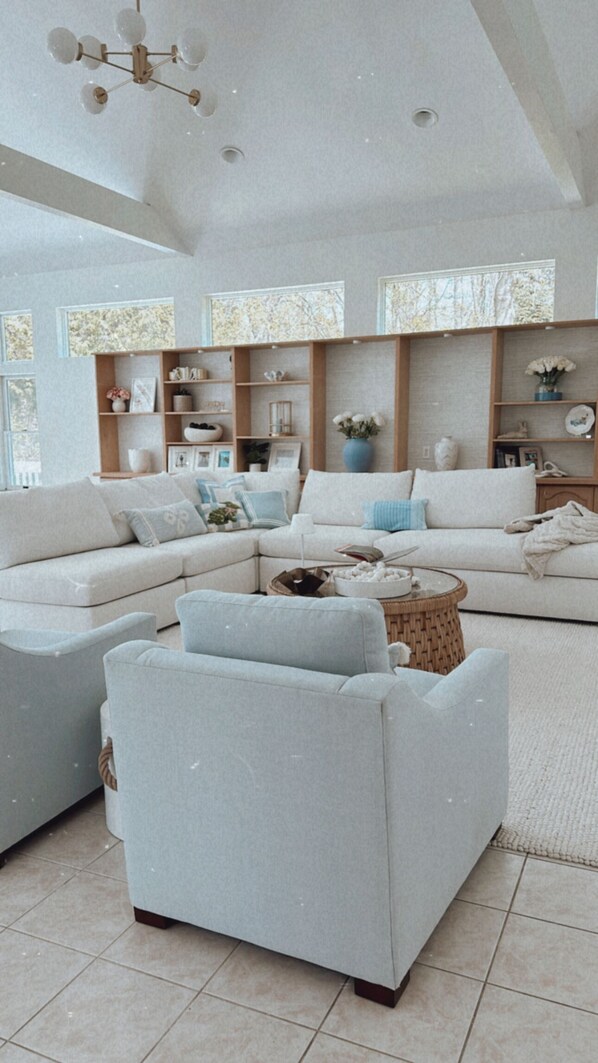 Smart TV, ping pong, books - Compo Beach access gated private house in Westport (Westport)