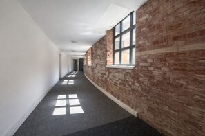 Interior - Media City Sleeps 4 Free Parking (Salford)