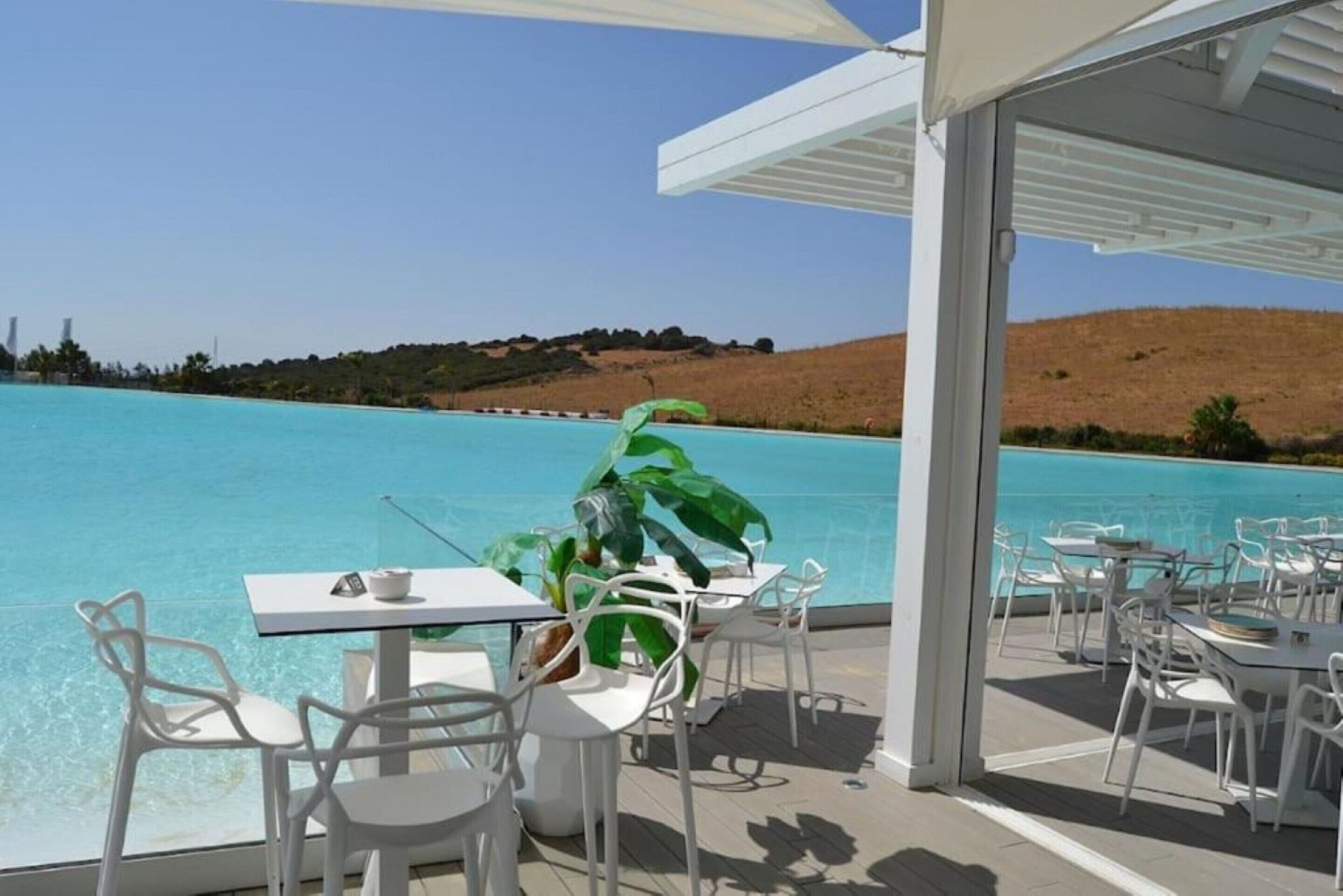 Apartment | Outdoor dining