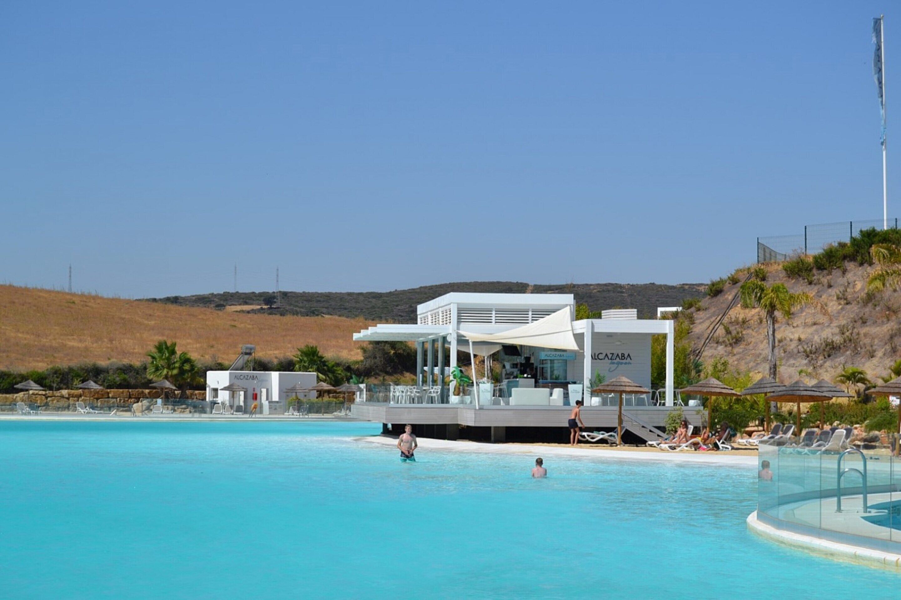 Apartment | Pool | Outdoor pool