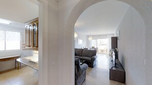 Apartment | Living room - Cozy Elviria Beachside Apartment (Marbella)