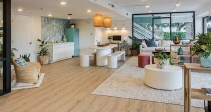 Landing Furnished Apartments near Golden Gate