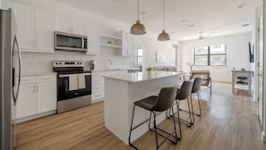 Apartment (2 Bedrooms) | Private kitchen | Fridge - Landing Apartments - Southeast Austin (Austin)