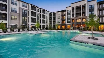 Apartment (2 Bedrooms) | Pool | Outdoor pool