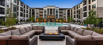 Landing Stunning 1BD in Westport