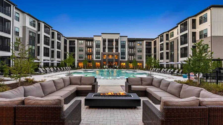 Landing Stunning 1BD in Westport