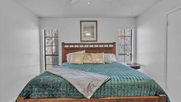 3 dormitoris, planxa i posts de planxar, wifi gratuïta i roba de llit