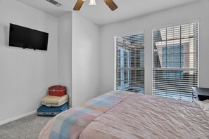 3 habitaciones, tabla de planchar con plancha y wifi gratis 